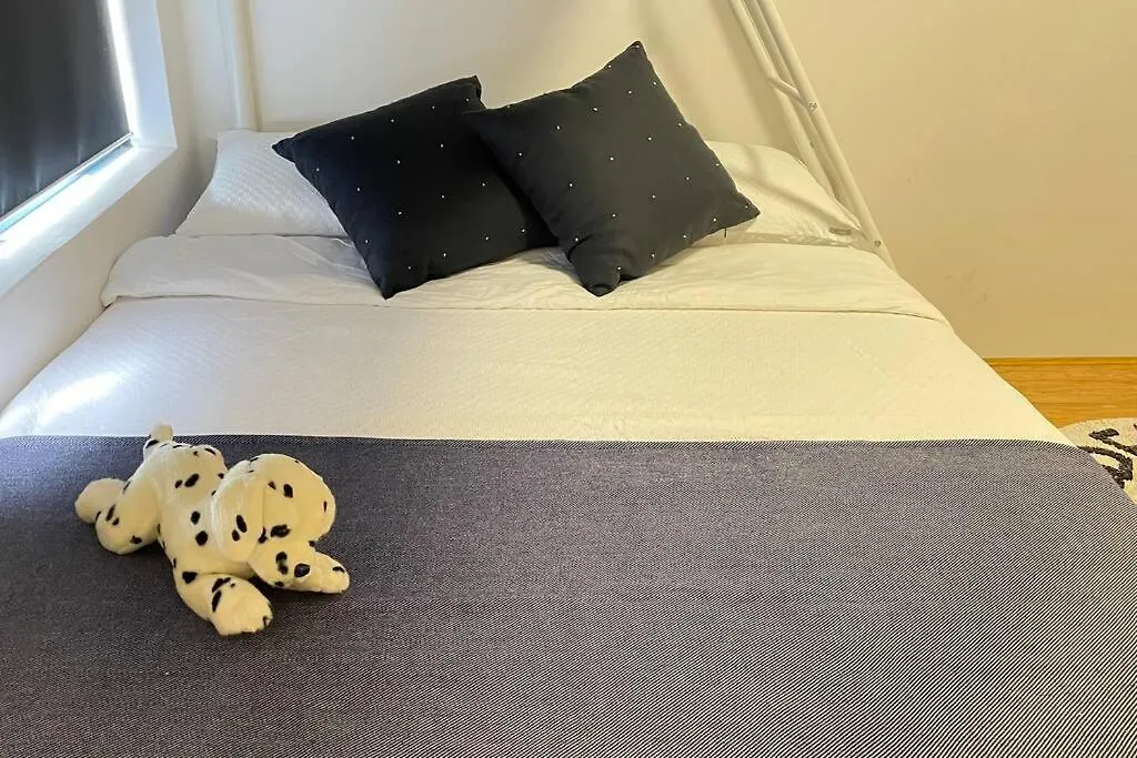 The Retreat On Nautilus ~ Walk To Beach Perth Casa vacanze
